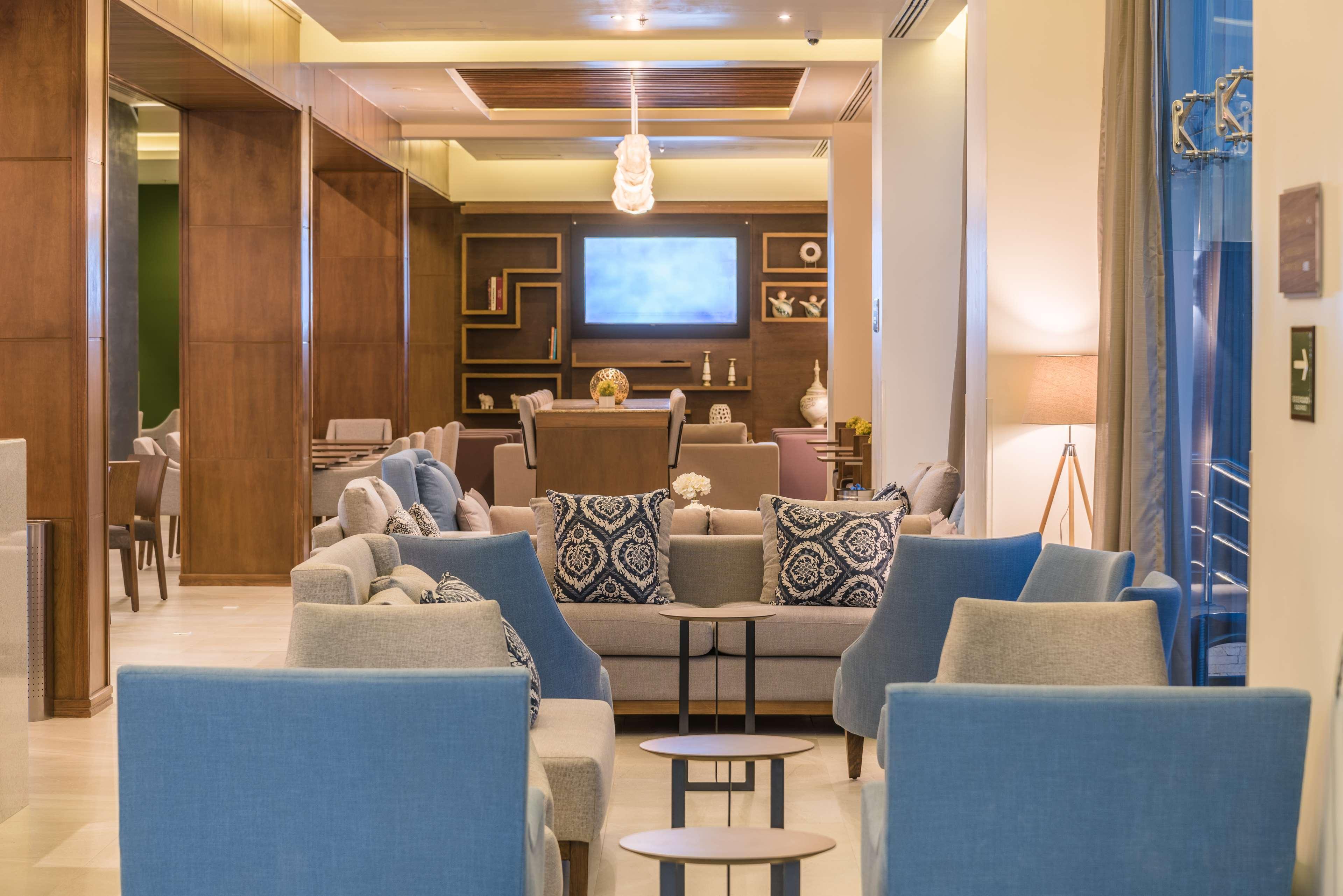 Hampton Inn & Suites By Hilton Salamanca Bajio Eksteriør bilde