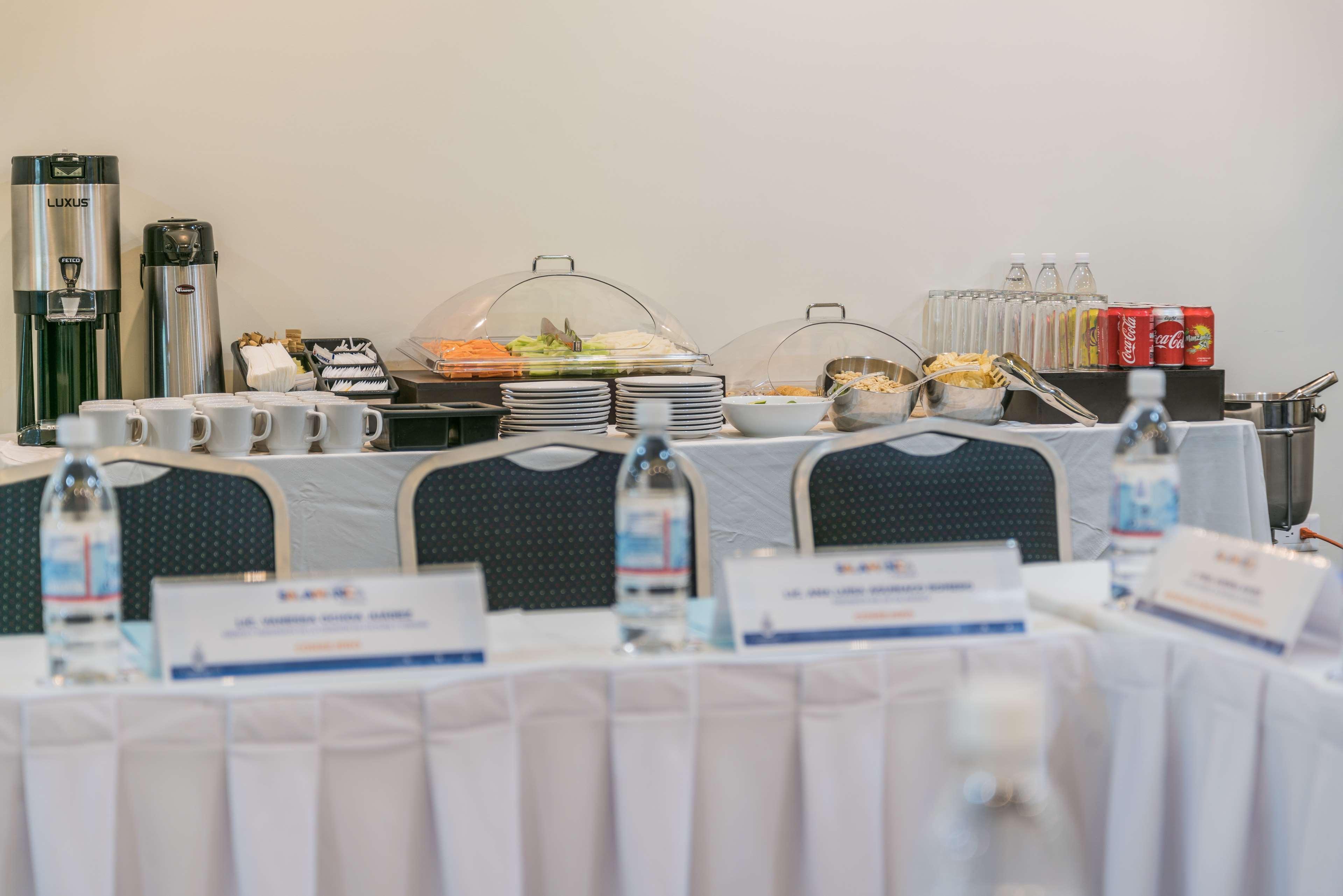 Hampton Inn & Suites By Hilton Salamanca Bajio Eksteriør bilde
