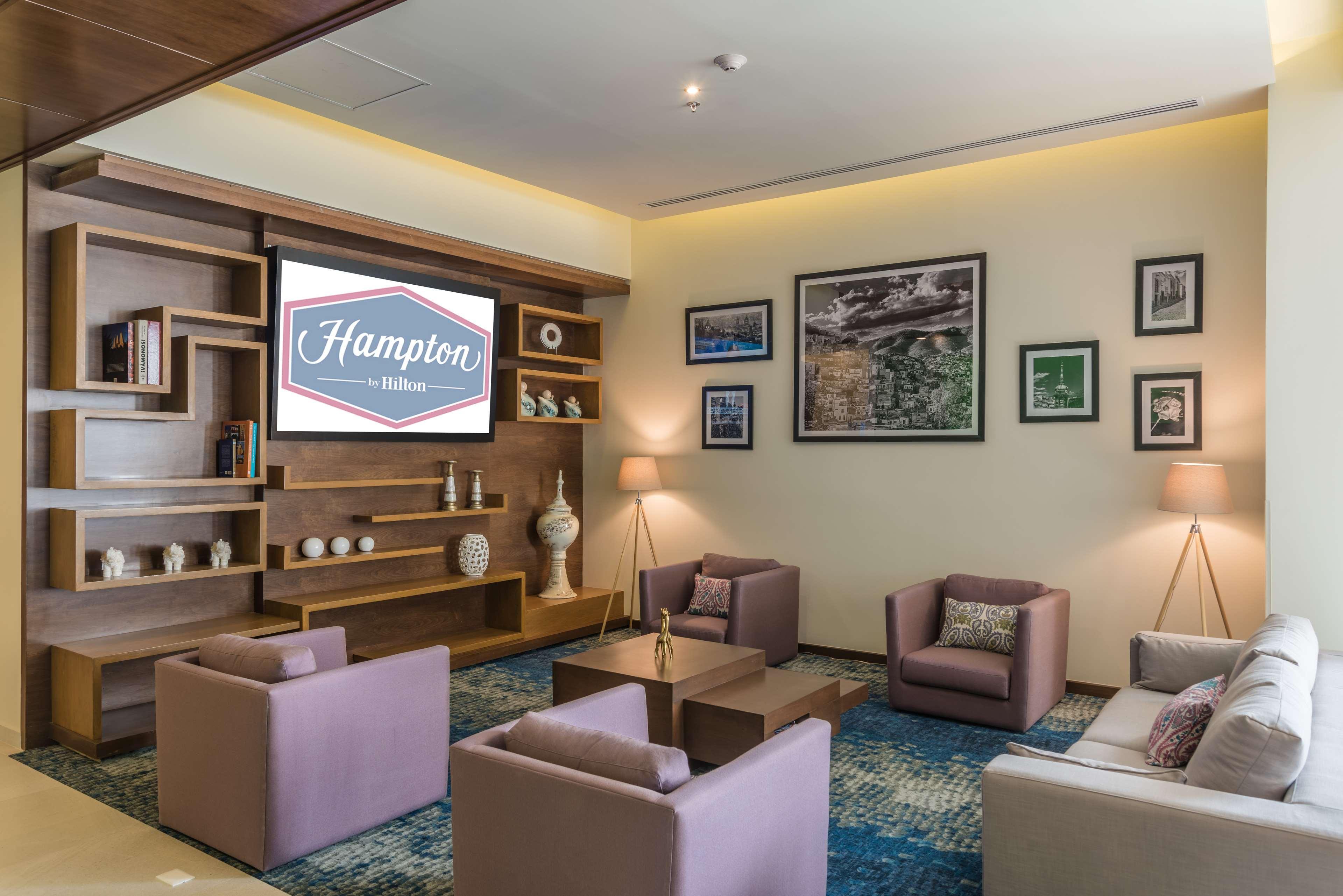 Hampton Inn & Suites By Hilton Salamanca Bajio Eksteriør bilde