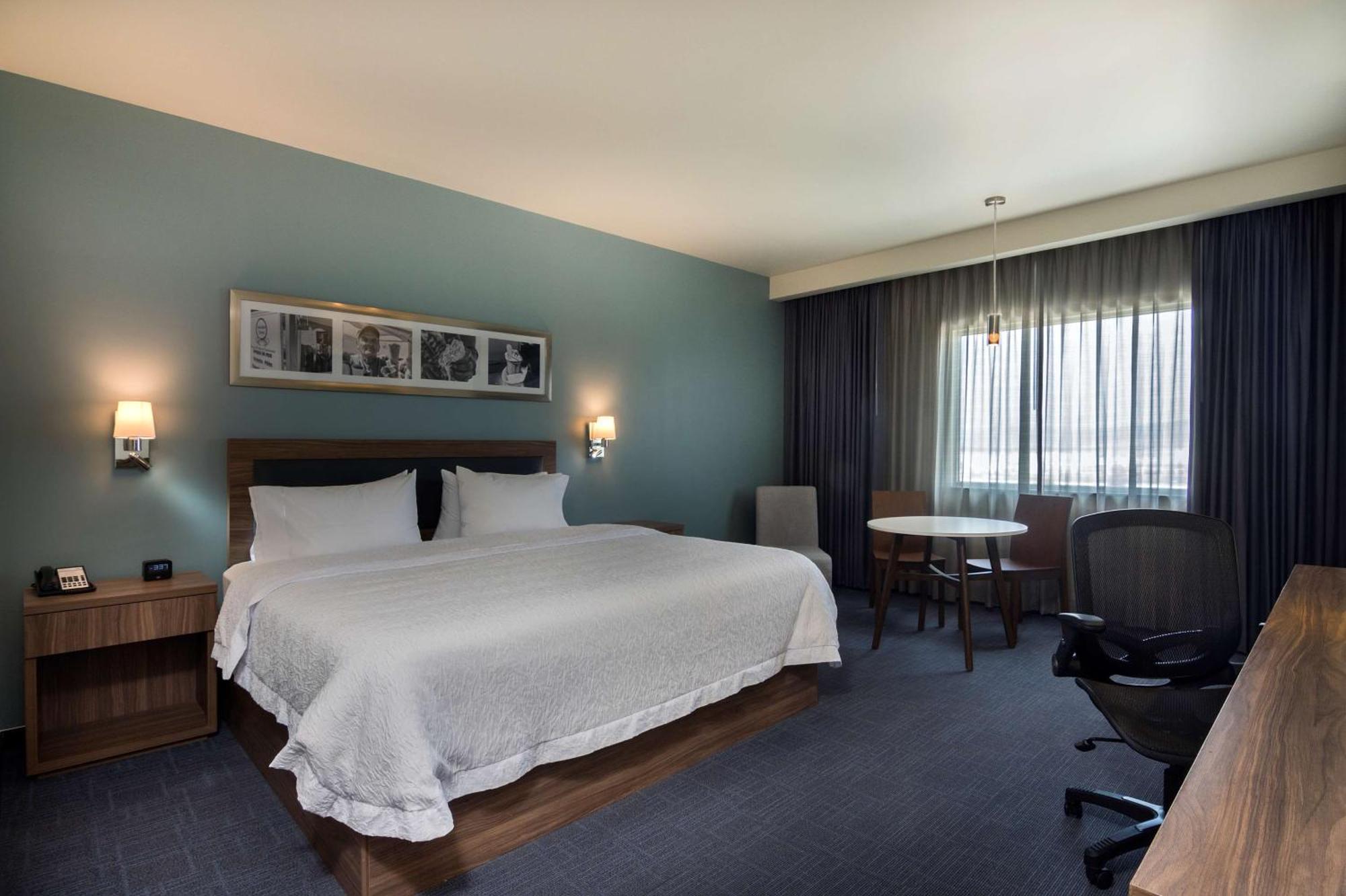 Hampton Inn & Suites By Hilton Salamanca Bajio Eksteriør bilde