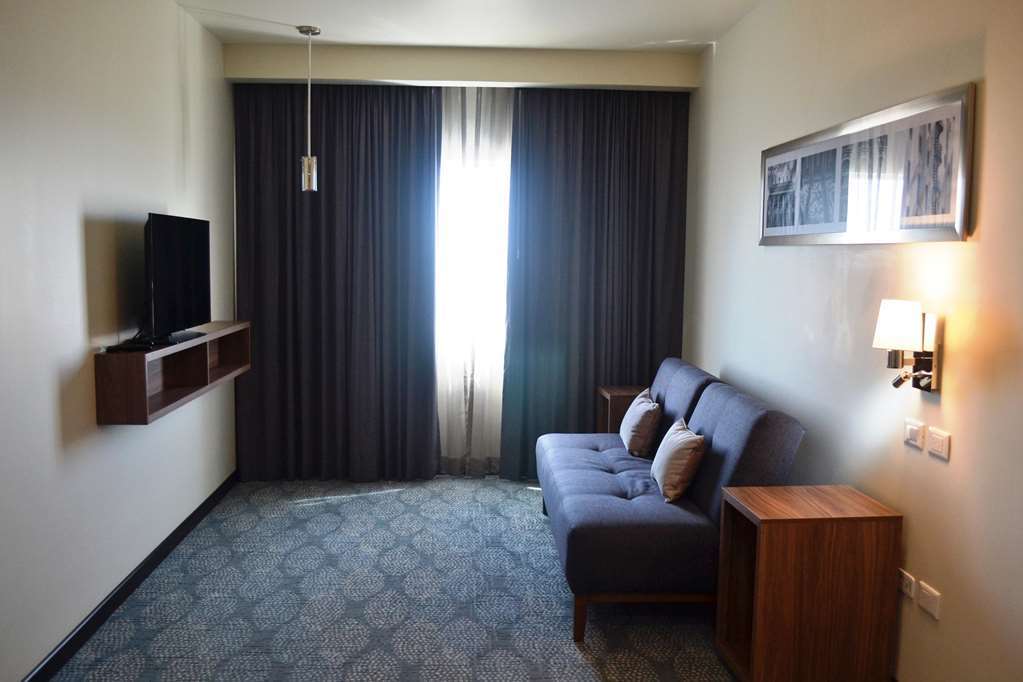Hampton Inn & Suites By Hilton Salamanca Bajio Rom bilde