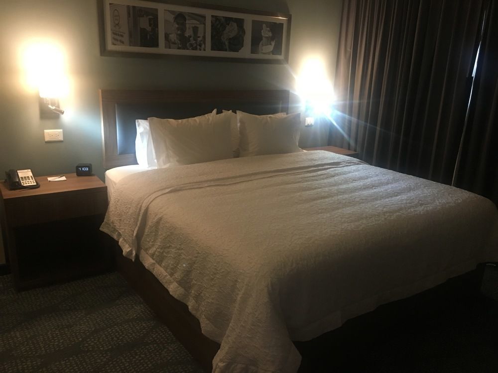 Hampton Inn & Suites By Hilton Salamanca Bajio Eksteriør bilde
